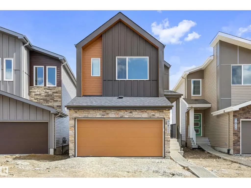 19111 20 Av Nw, Edmonton