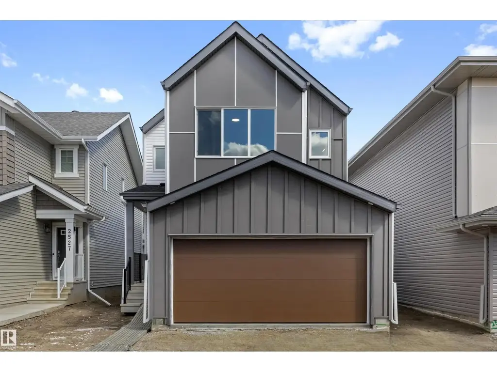 2523 210 St Nw, Edmonton