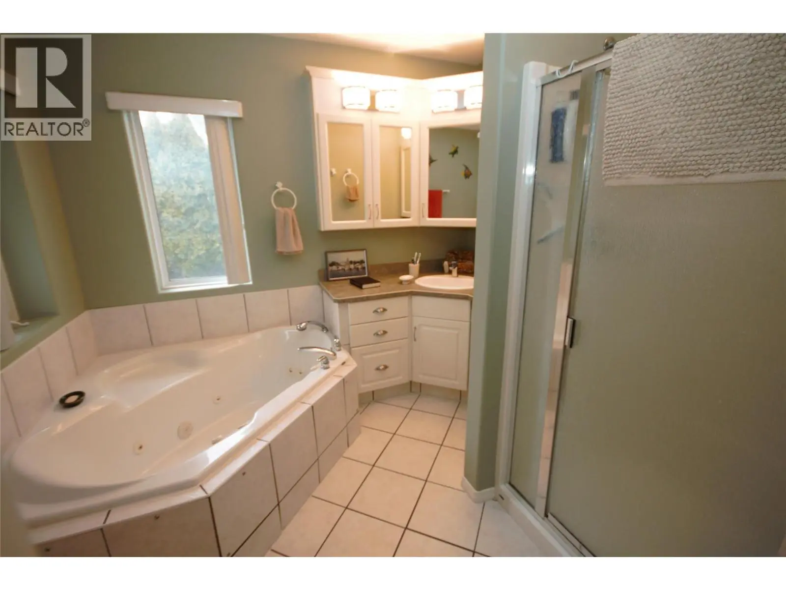 5226 Haynes Road. Oliver, British Columbia