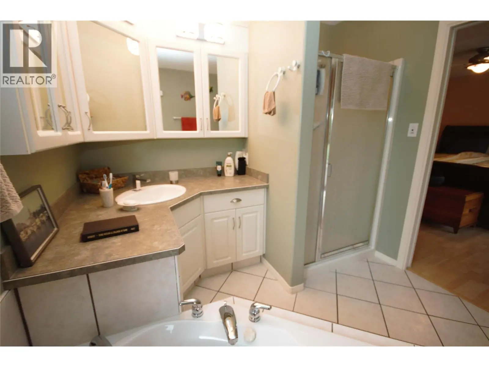 5226 Haynes Road. Oliver, British Columbia