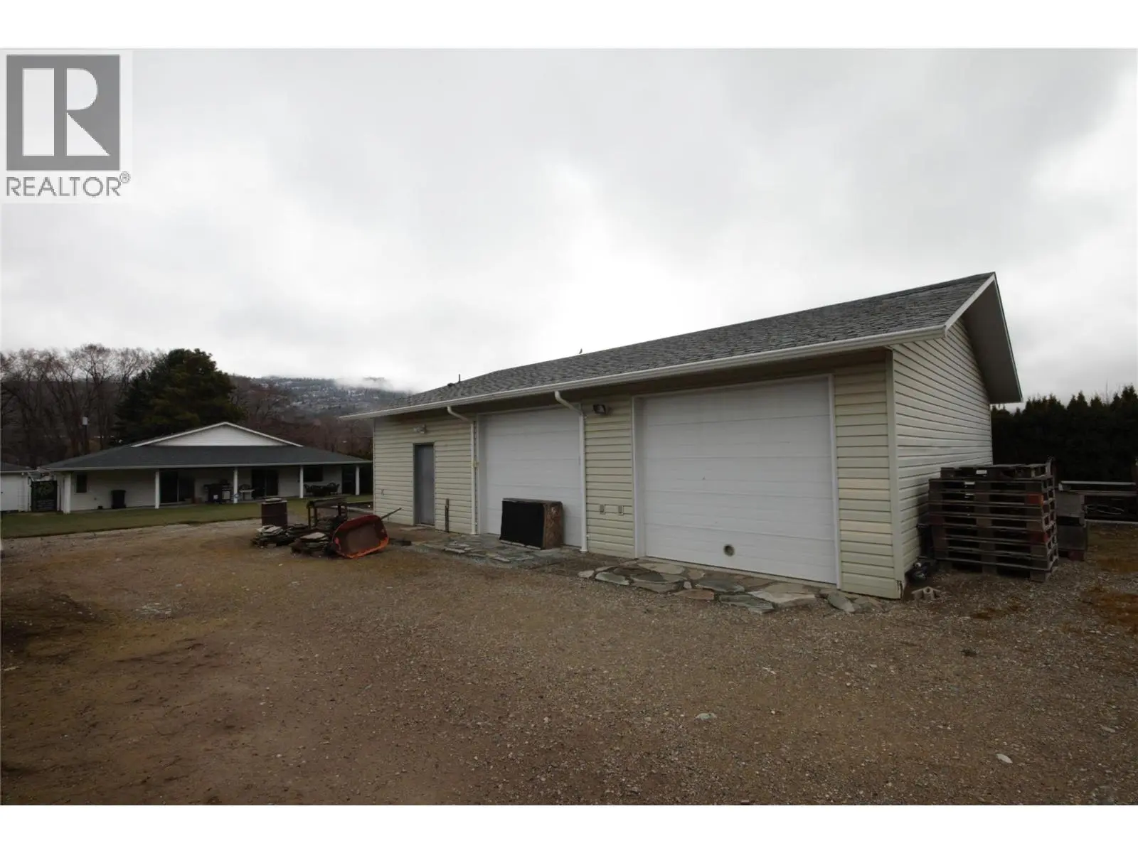 5226 Haynes Road. Oliver, British Columbia