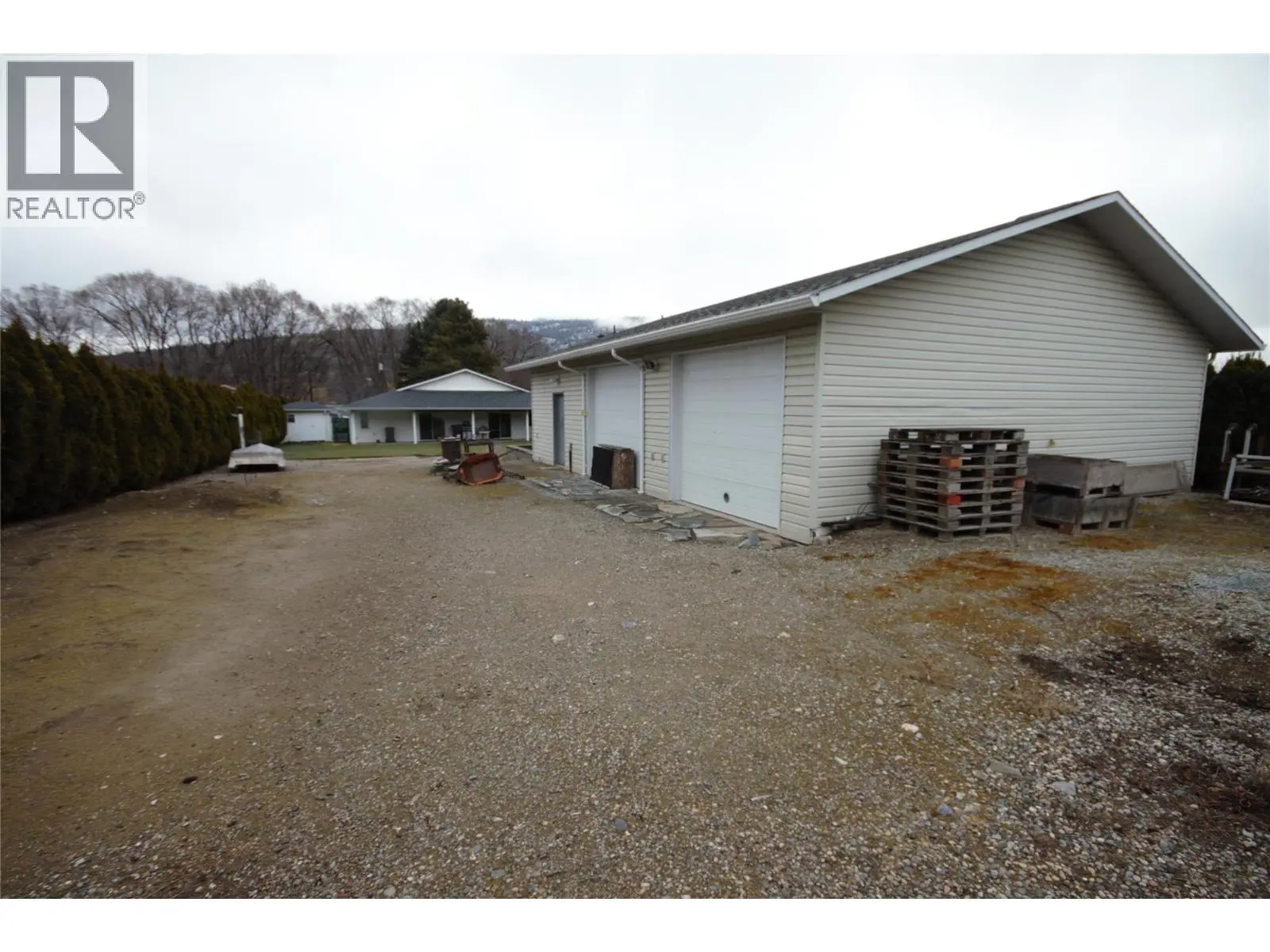 5226 Haynes Road. Oliver, British Columbia