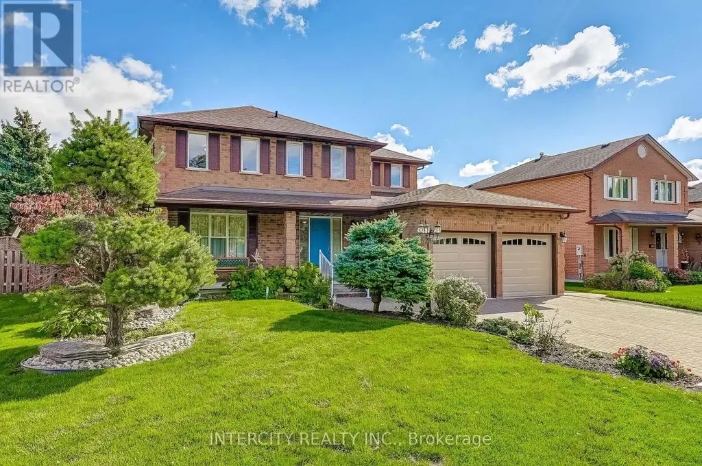 21 Marylebone Crescent, Richmond Hill (Oak Ridges Lake Wilcox)