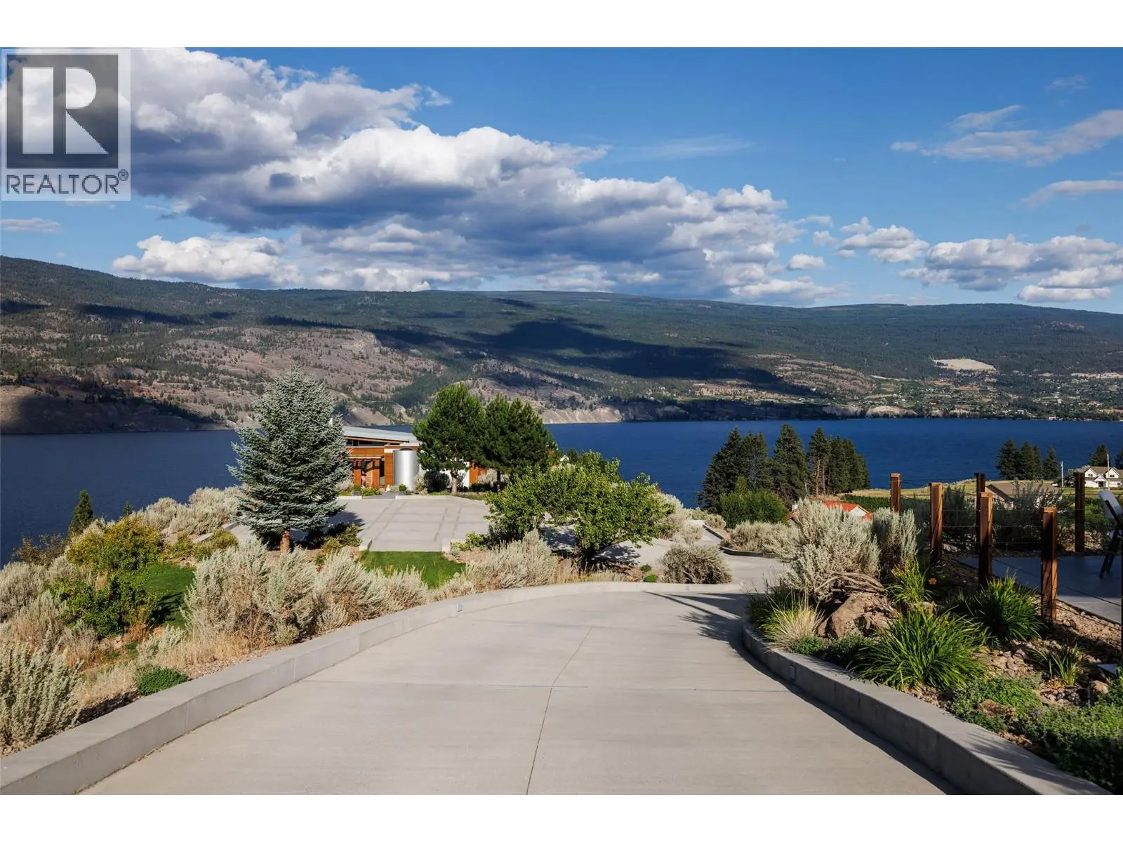 Photo of Listing #10379846