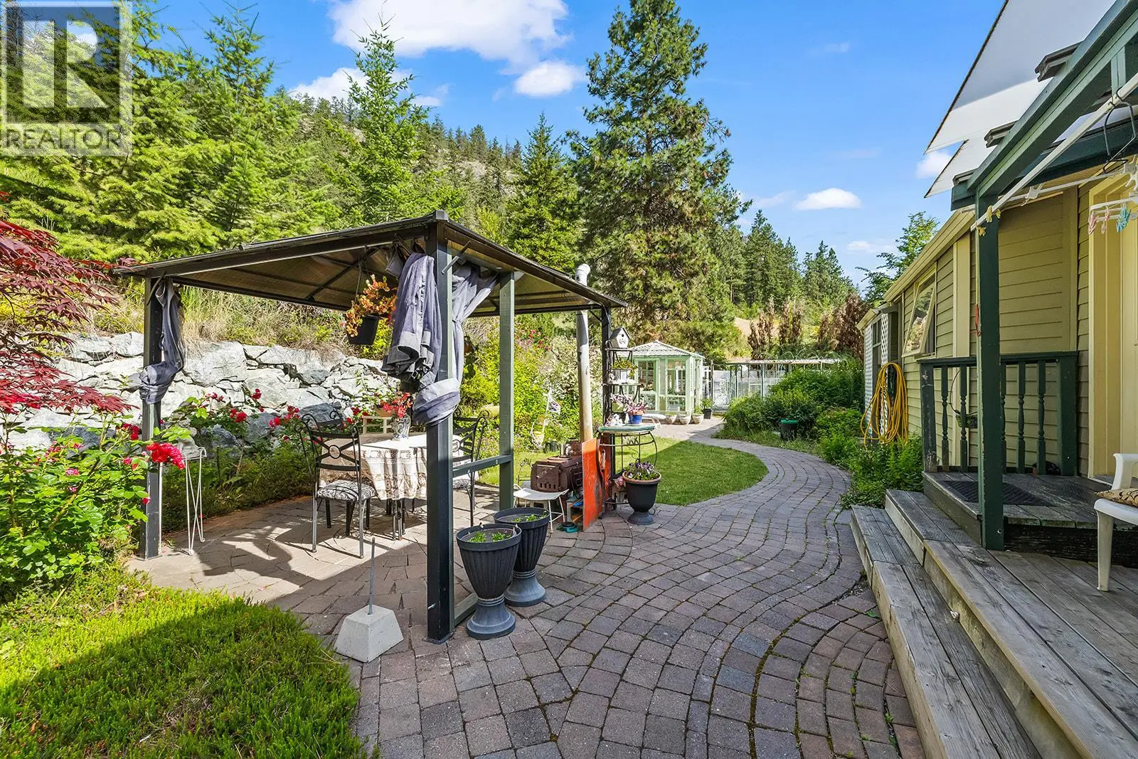 1282 Lakeview Cove Place. West Kelowna, British Columbia