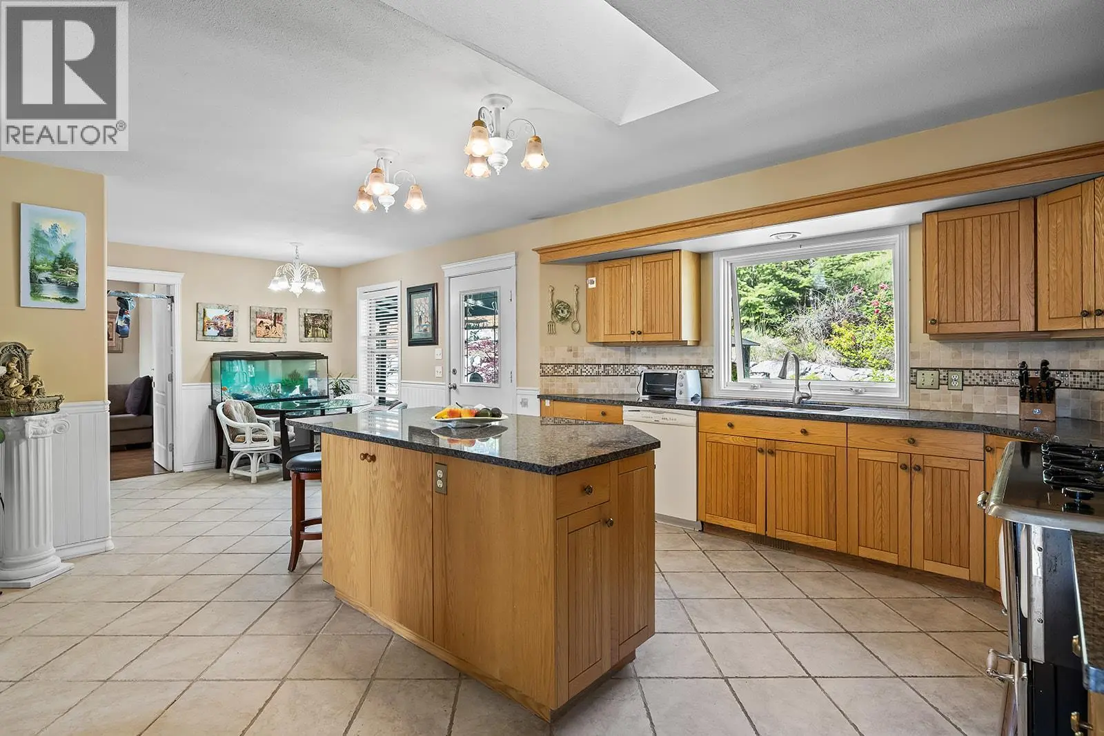 1282 Lakeview Cove Place. West Kelowna, British Columbia