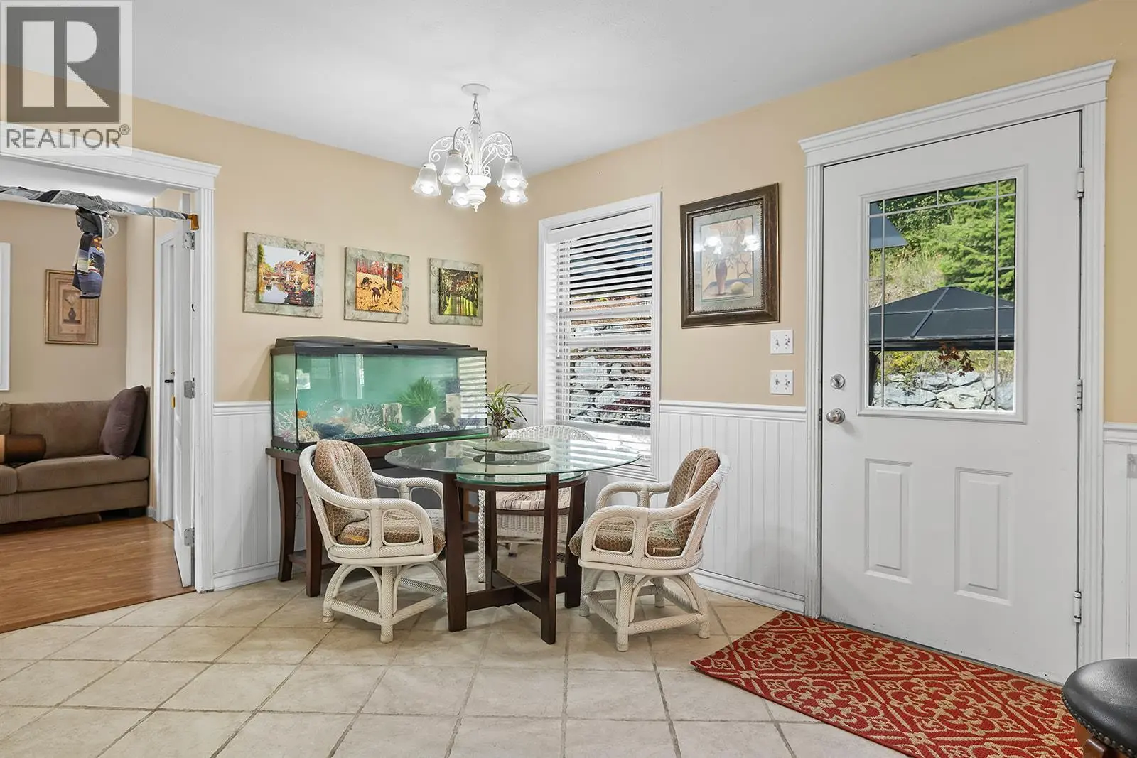 1282 Lakeview Cove Place. West Kelowna, British Columbia