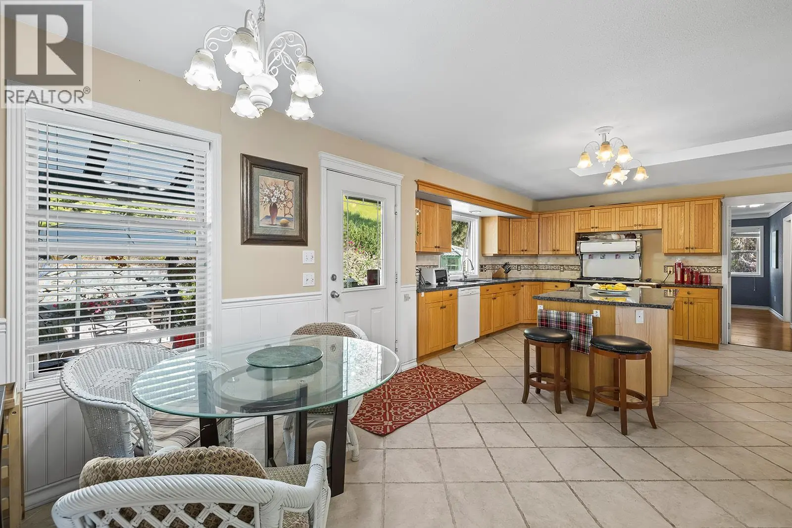 1282 Lakeview Cove Place. West Kelowna, British Columbia