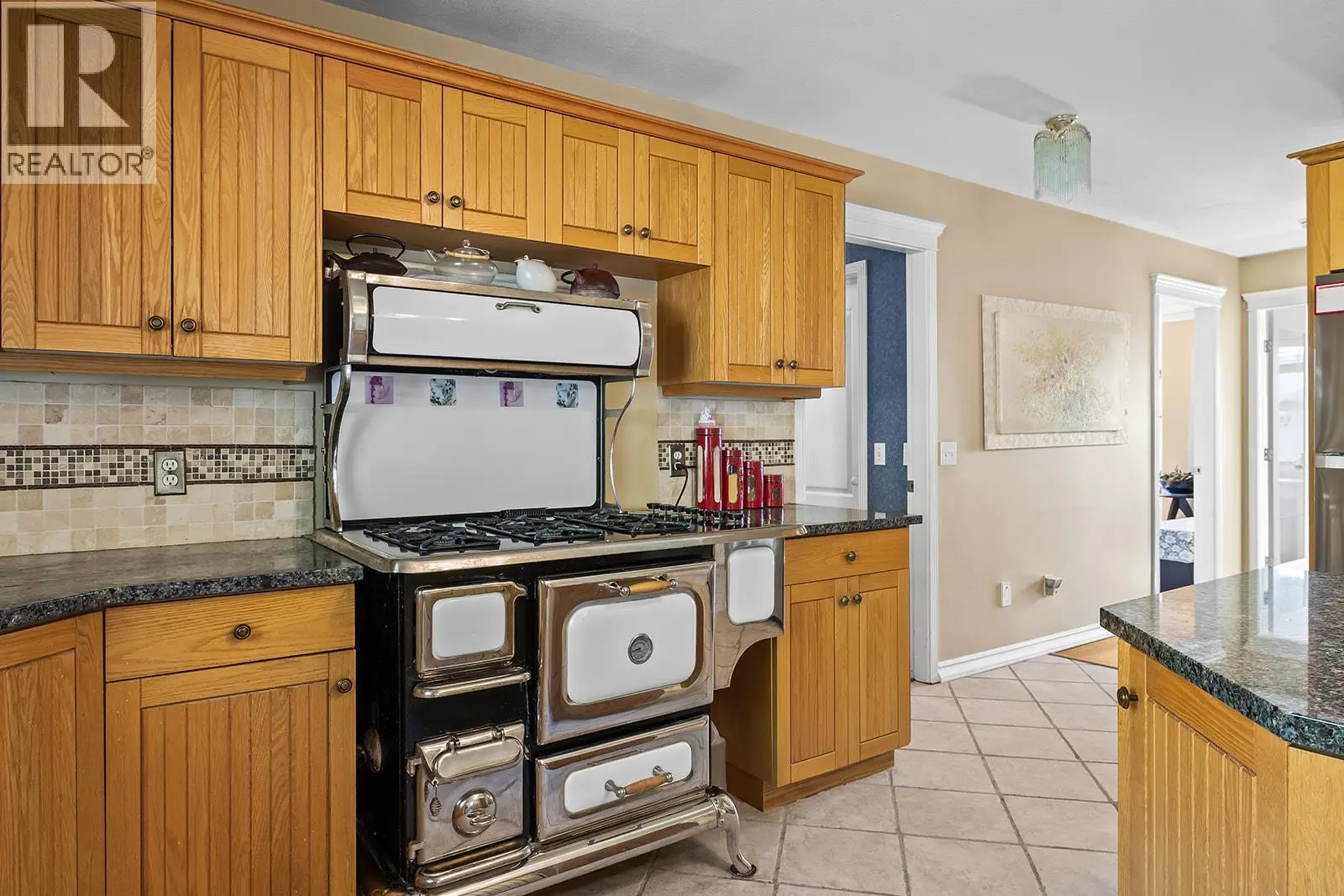 1282 Lakeview Cove Place. West Kelowna, British Columbia
