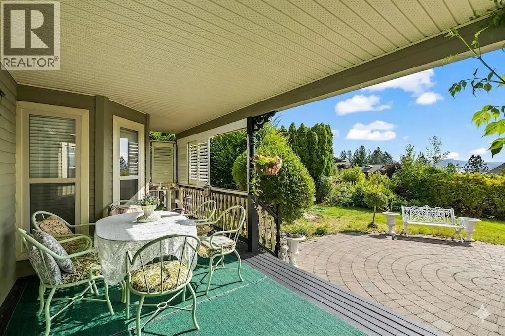 1282 Lakeview Cove Place. West Kelowna, British Columbia