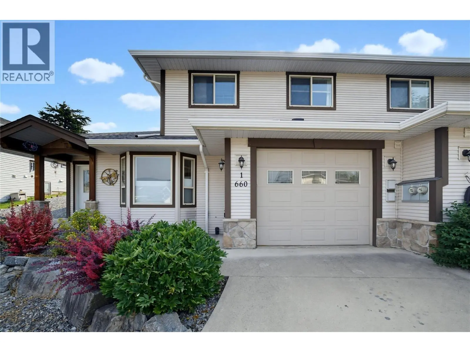 660 20 Street Ne Unit# 1. Salmon Arm, British Columbia