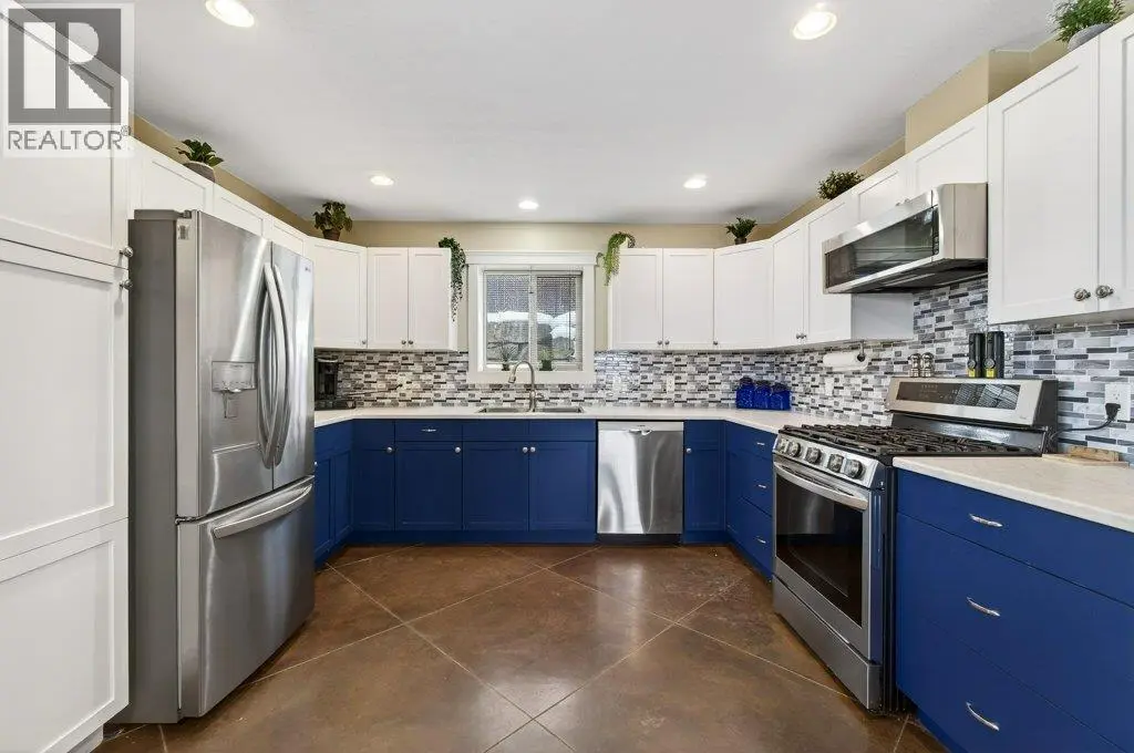 660 20 Street Ne Unit# 1. Salmon Arm, British Columbia