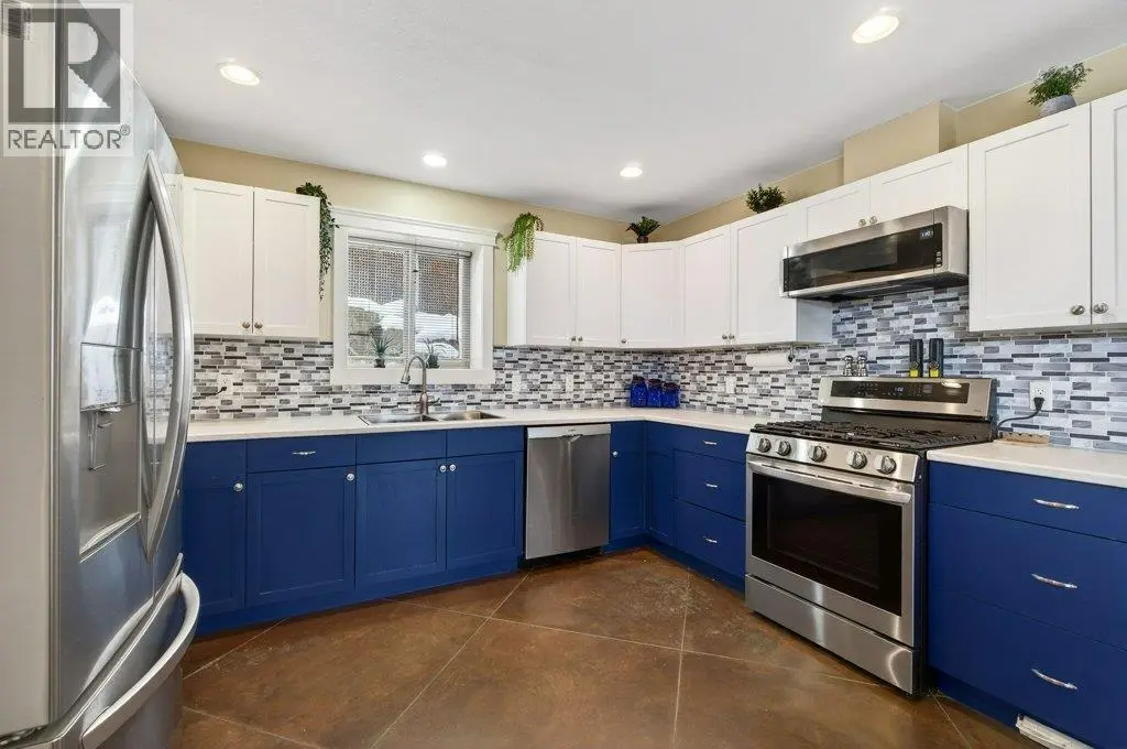 660 20 Street Ne Unit# 1. Salmon Arm, British Columbia