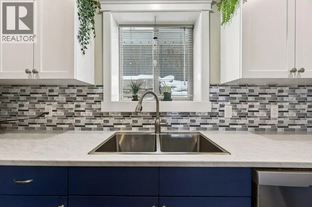 660 20 Street Ne Unit# 1. Salmon Arm, British Columbia