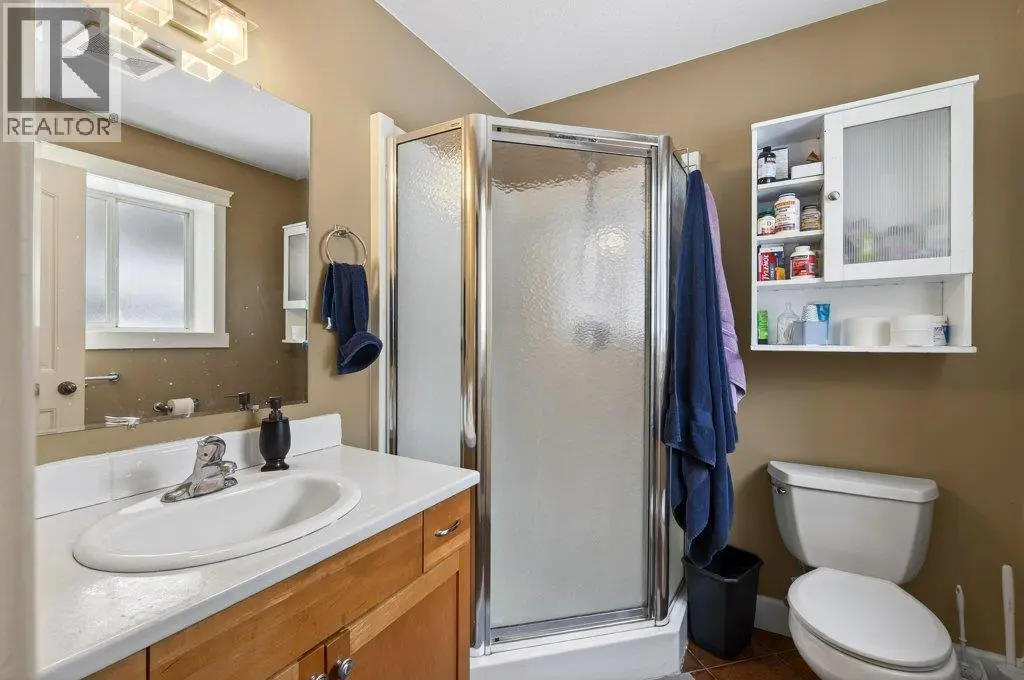 660 20 Street Ne Unit# 1. Salmon Arm, British Columbia