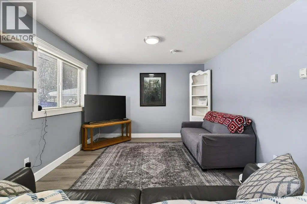 660 20 Street Ne Unit# 1. Salmon Arm, British Columbia