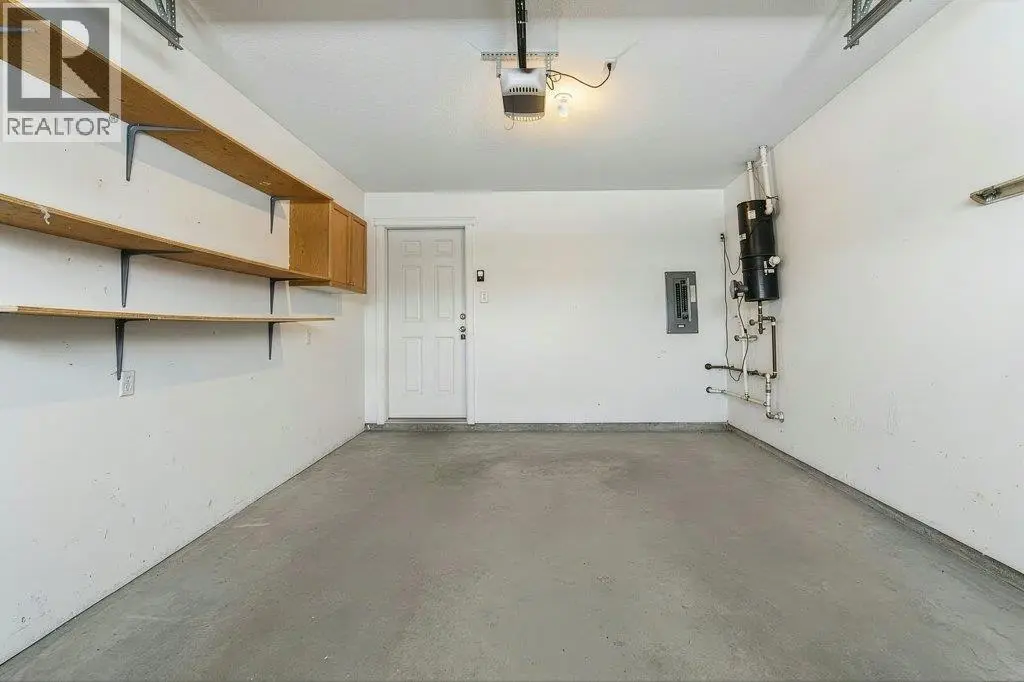 660 20 Street Ne Unit# 1. Salmon Arm, British Columbia