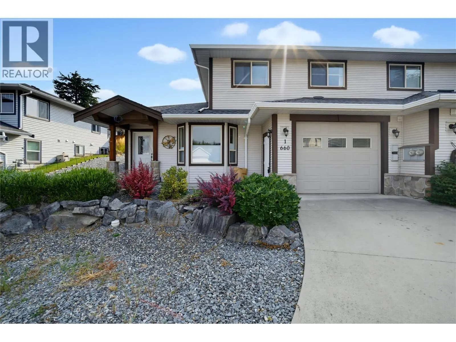 660 20 Street Ne Unit# 1. Salmon Arm, British Columbia