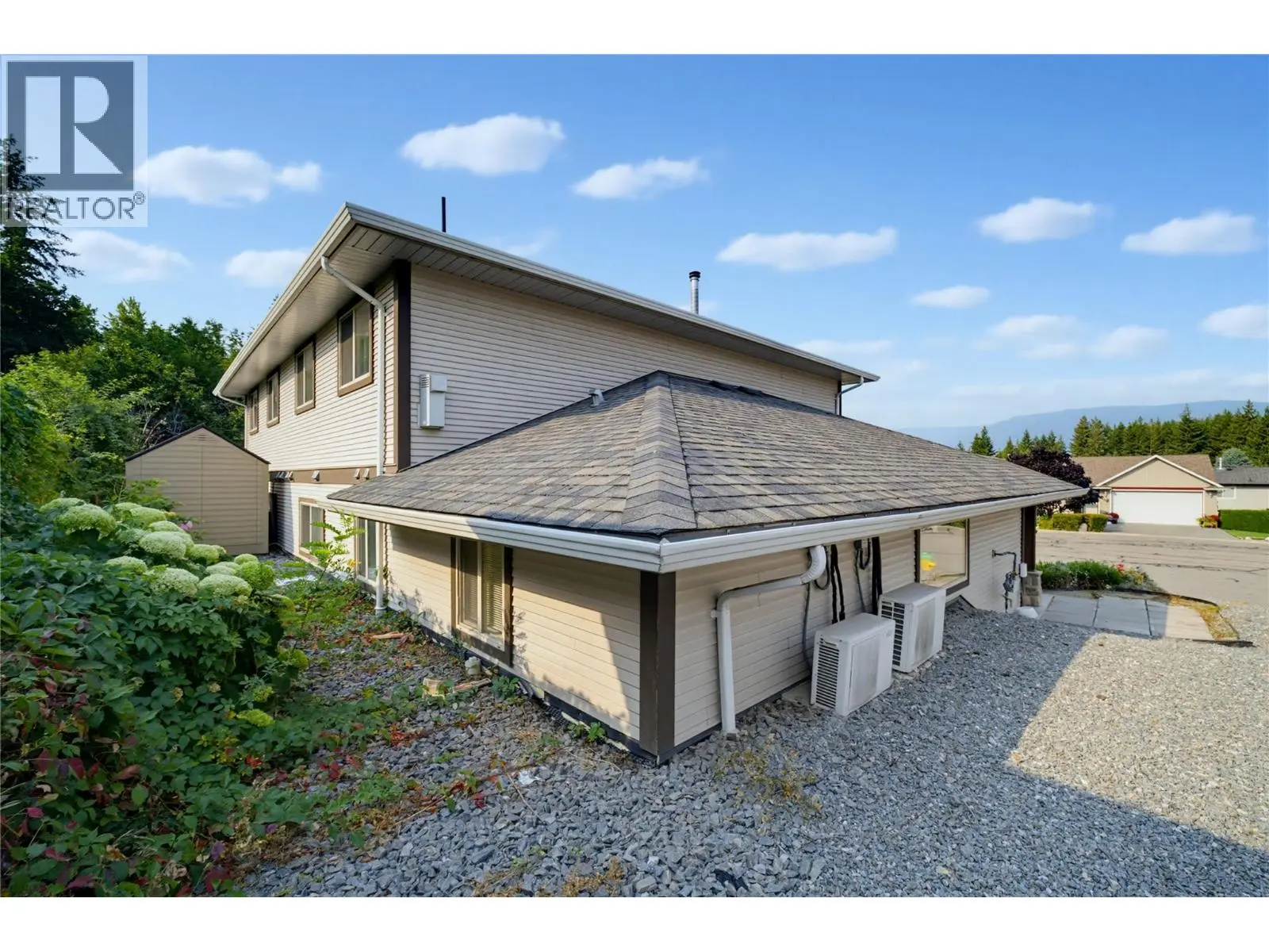 660 20 Street Ne Unit# 1. Salmon Arm, British Columbia