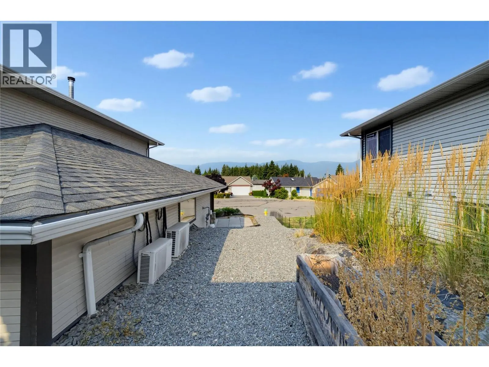 660 20 Street Ne Unit# 1. Salmon Arm, British Columbia