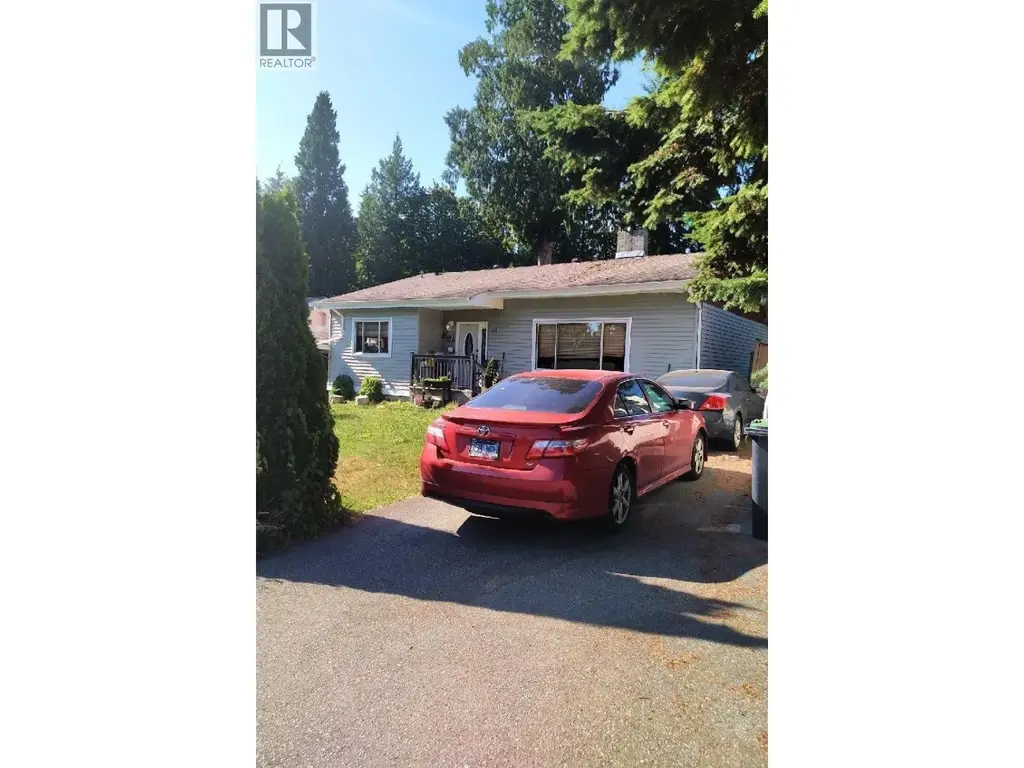 569 Thompson Avenue, Coquitlam