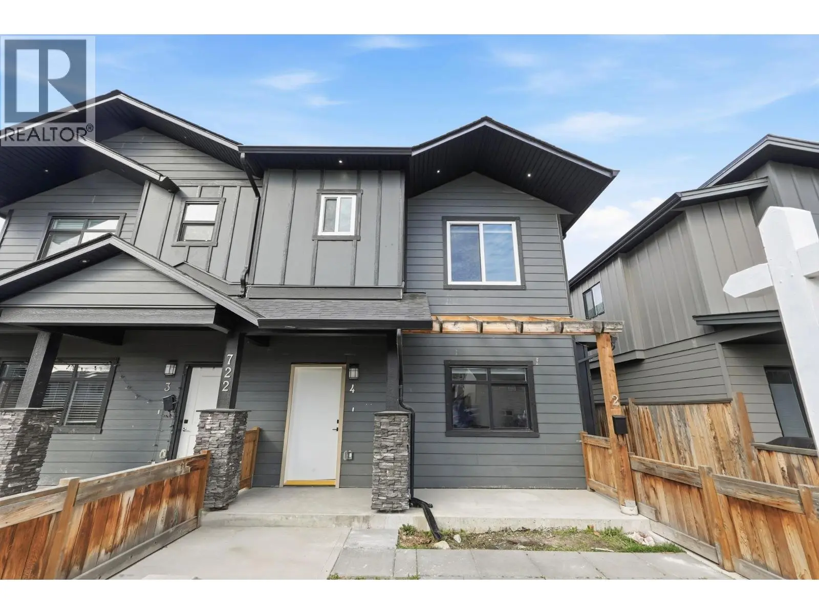 722 Coopland Crescent Unit# 4. Kelowna, British Columbia