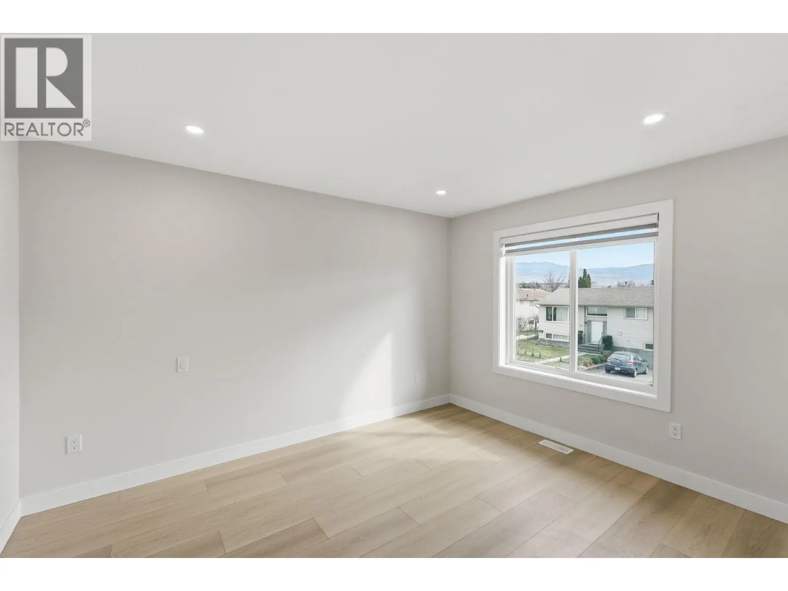 722 Coopland Crescent Unit# 4. Kelowna, British Columbia