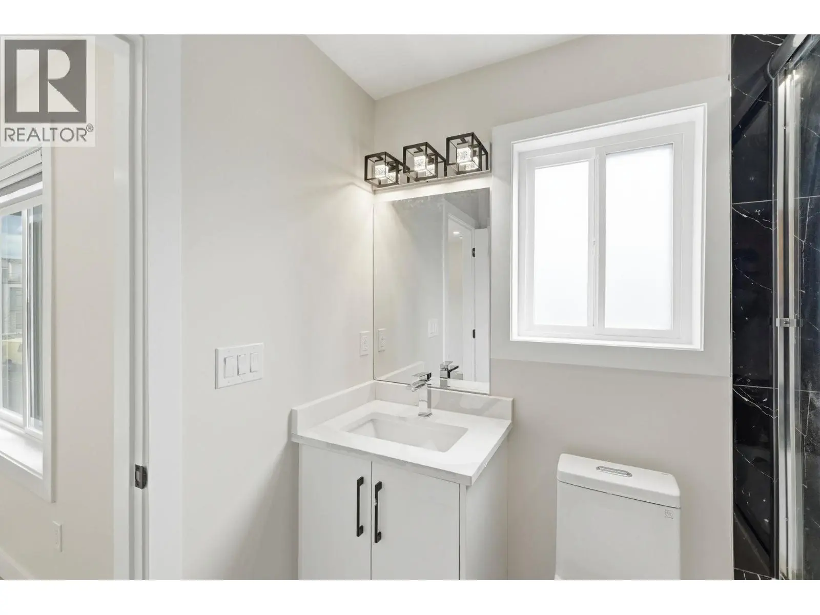 722 Coopland Crescent Unit# 4. Kelowna, British Columbia