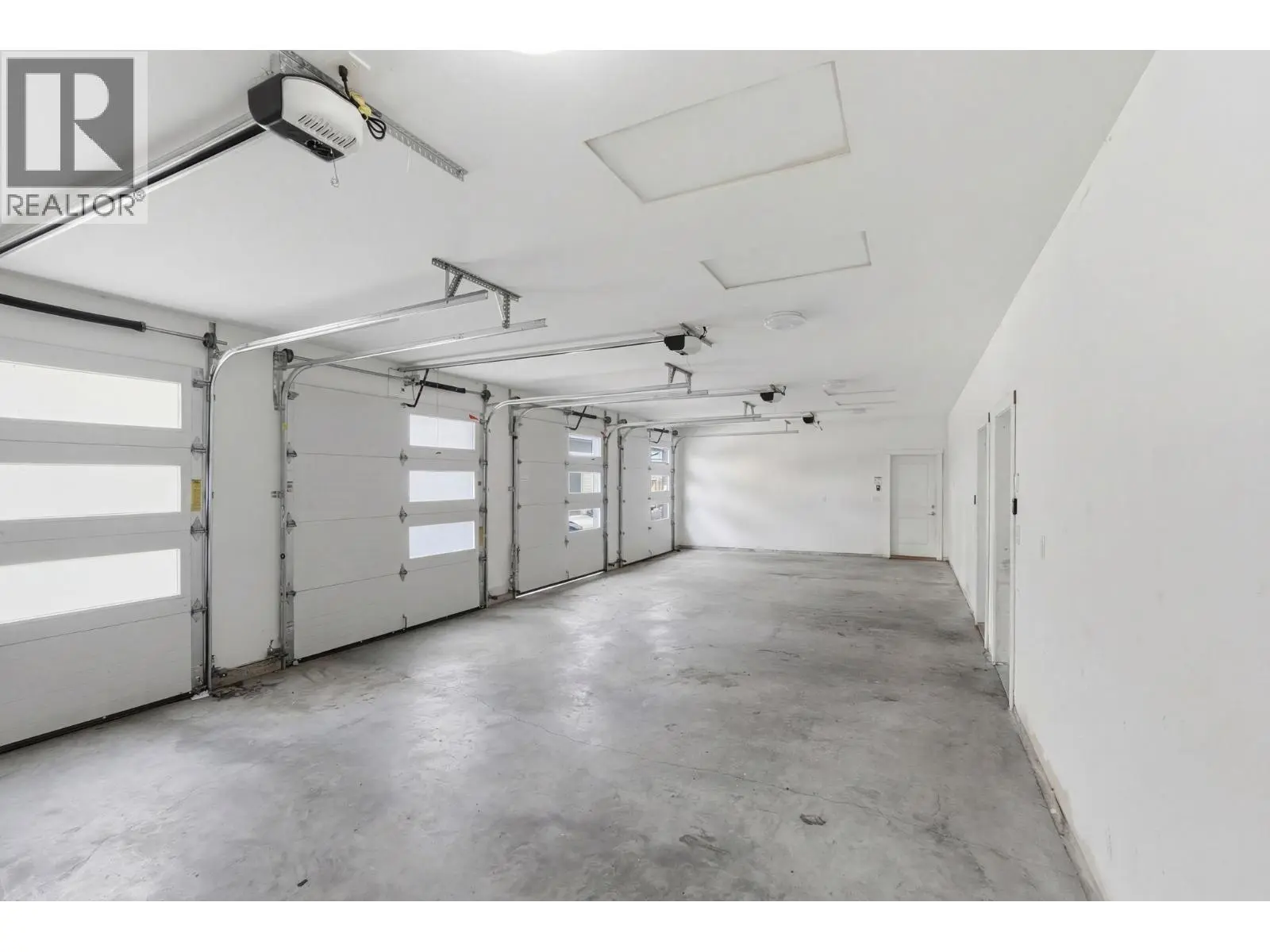 722 Coopland Crescent Unit# 4. Kelowna, British Columbia