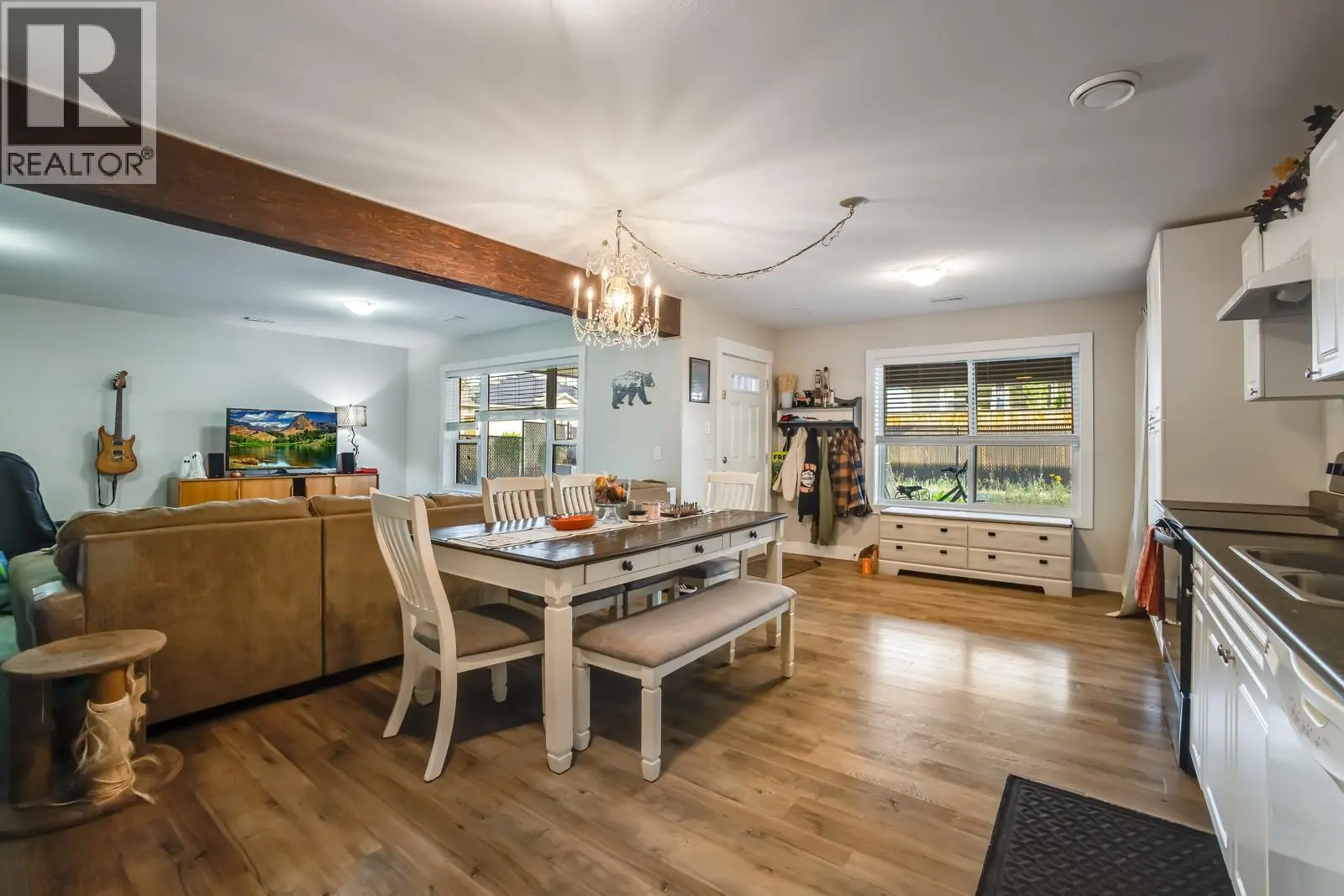13093 Shoreline Drive. Lake Country, British Columbia