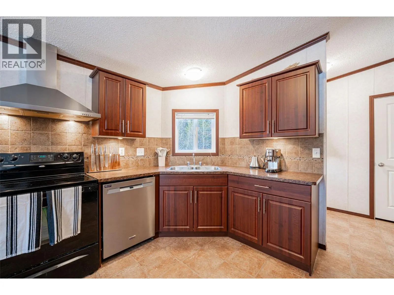650 Bluenose Road. Vernon, British Columbia