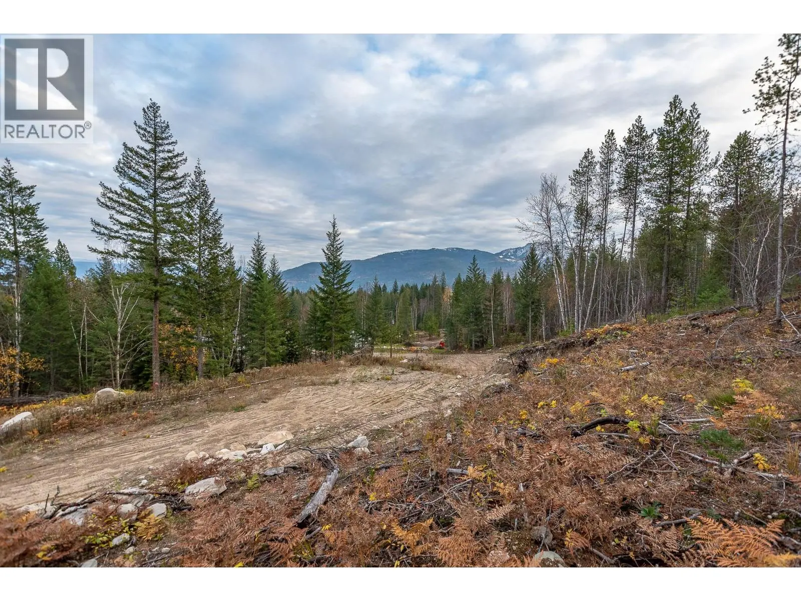 6425 1 Avenue Nw Lot# 1. Salmon Arm, British Columbia