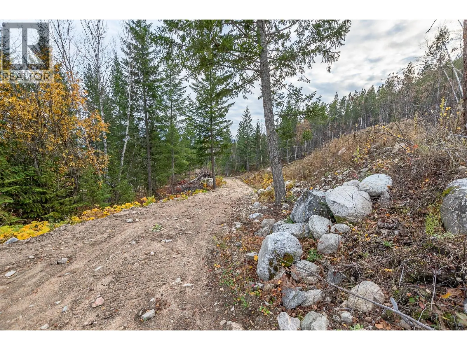 6425 1 Avenue Nw Lot# 1. Salmon Arm, British Columbia
