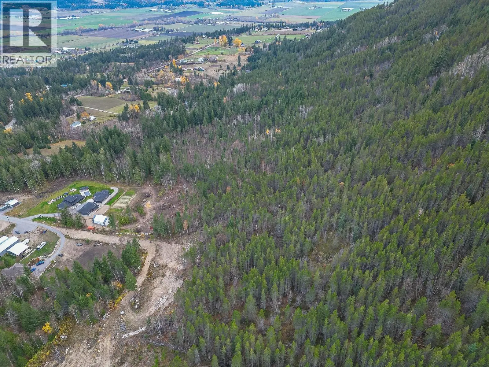 6425 1 Avenue Nw Lot# 1. Salmon Arm, British Columbia