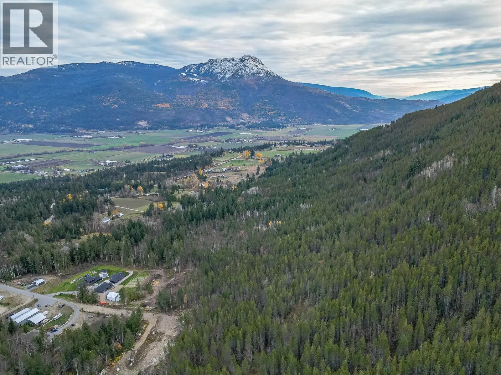 6425 1 Avenue Nw Lot# 1. Salmon Arm, British Columbia