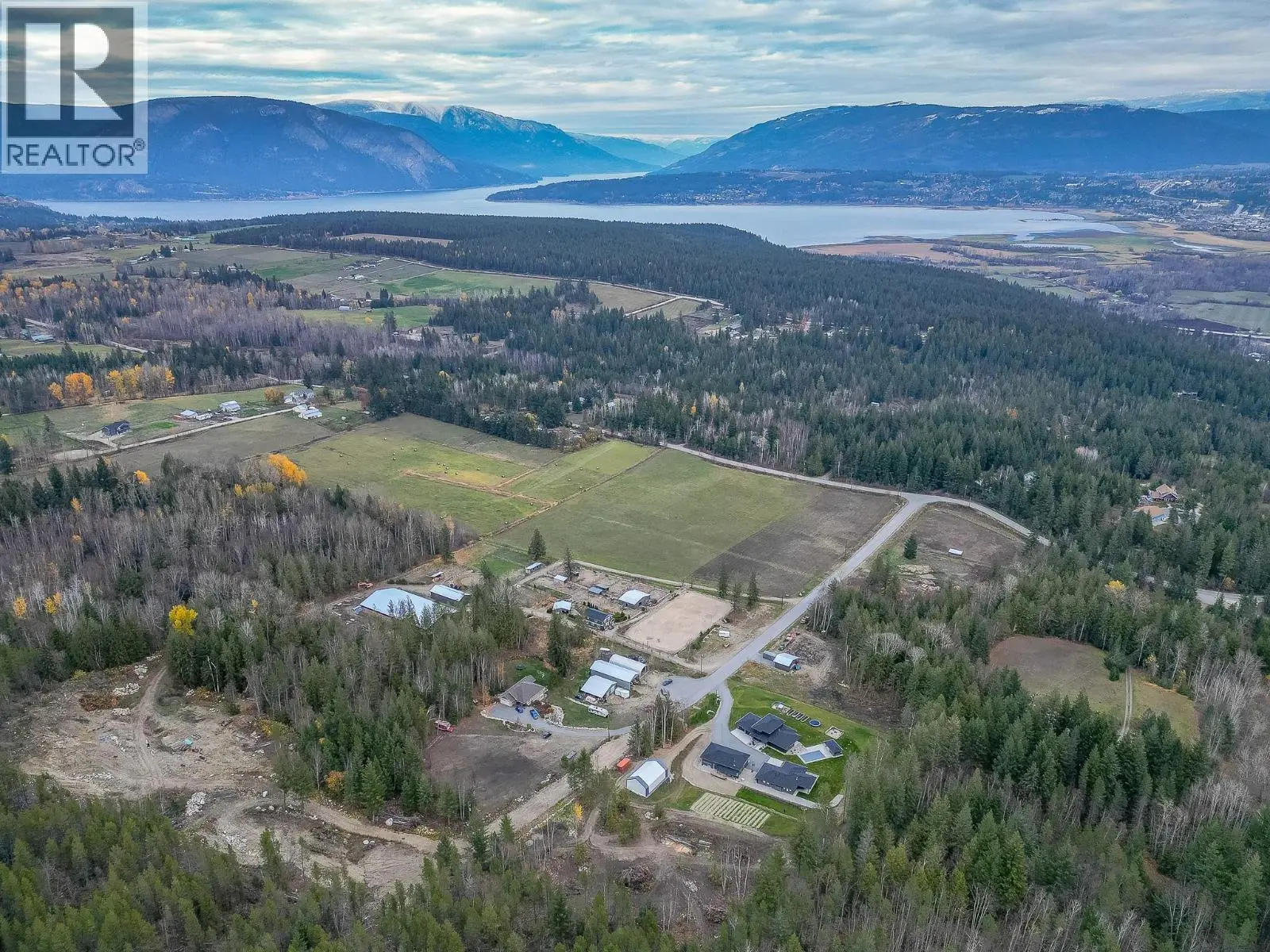 6425 1 Avenue Nw Lot# 1. Salmon Arm, British Columbia