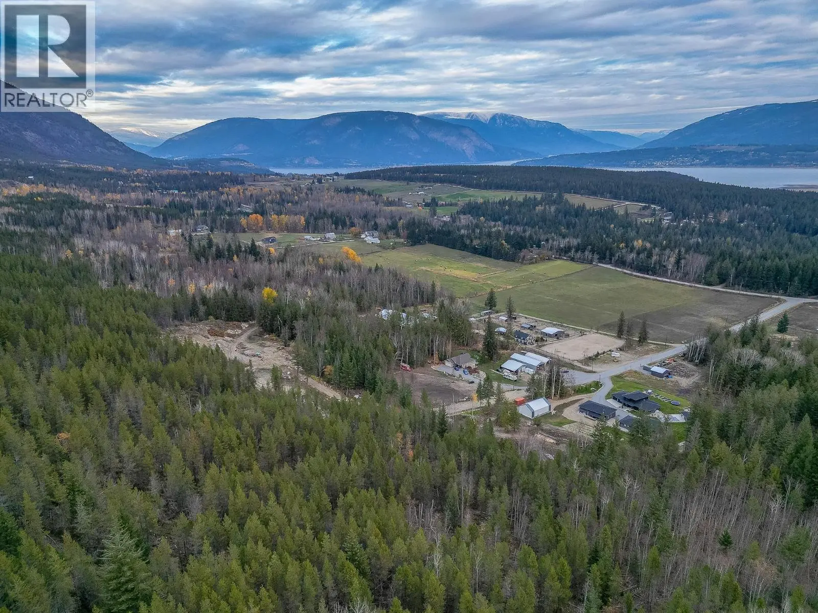 6425 1 Avenue Nw Lot# 1. Salmon Arm, British Columbia