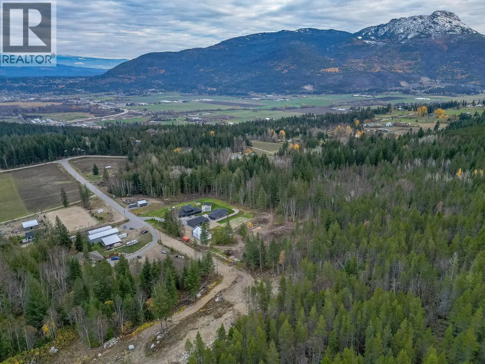6425 1 Avenue Nw Lot# 1. Salmon Arm, British Columbia