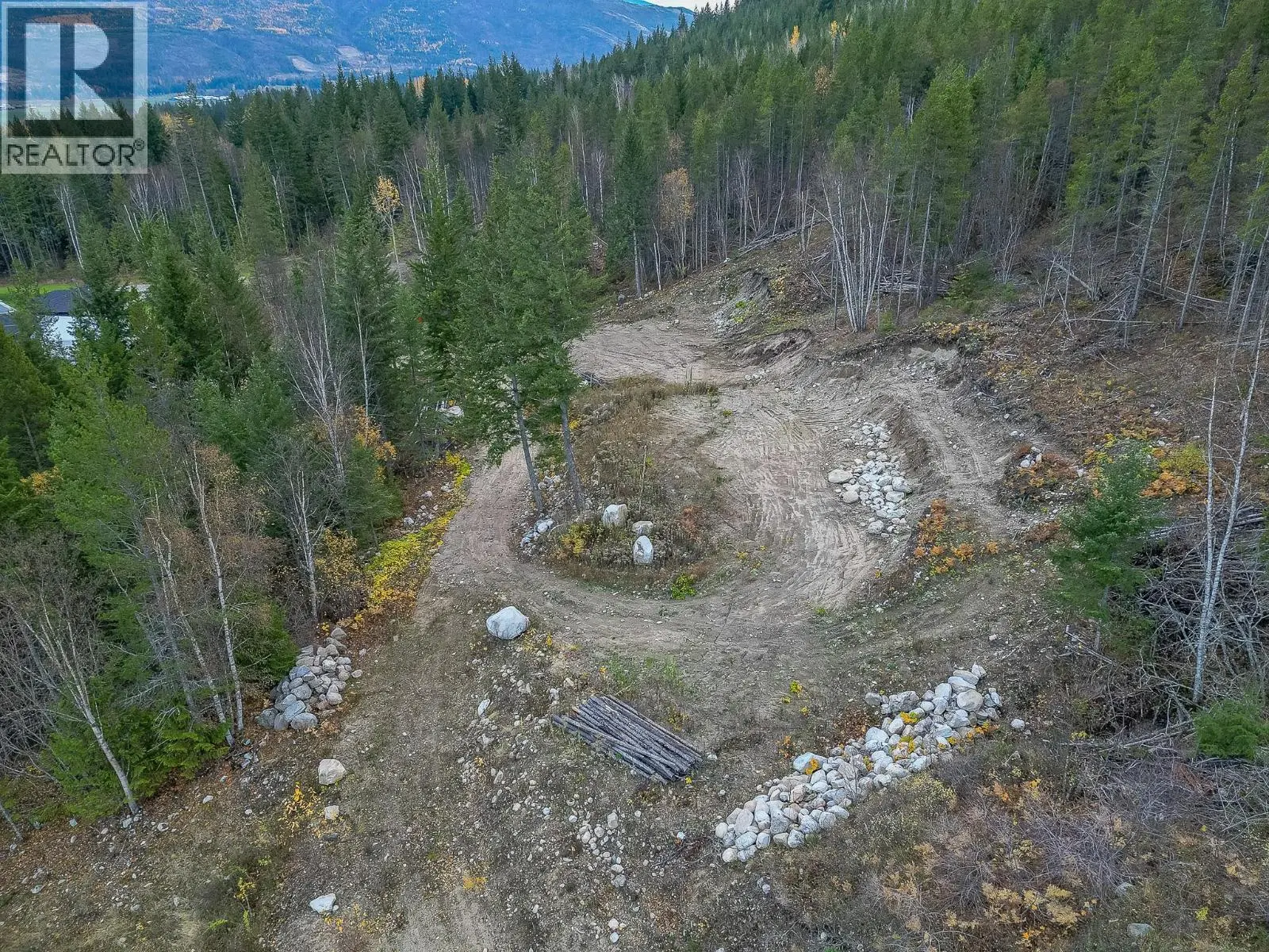 6425 1 Avenue Nw Lot# 1. Salmon Arm, British Columbia