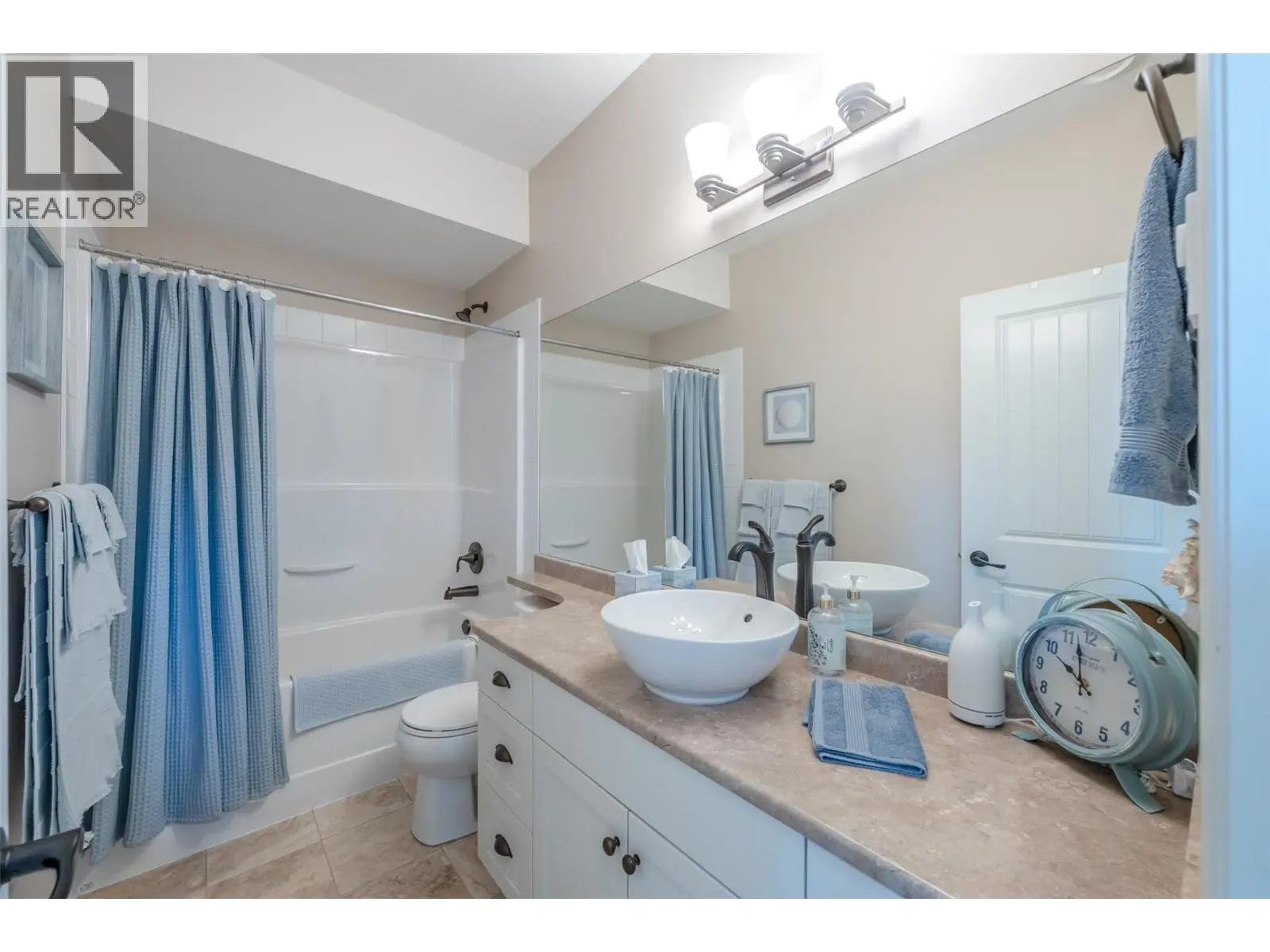2450 Radio Tower Road Unit# 126. Oliver, British Columbia