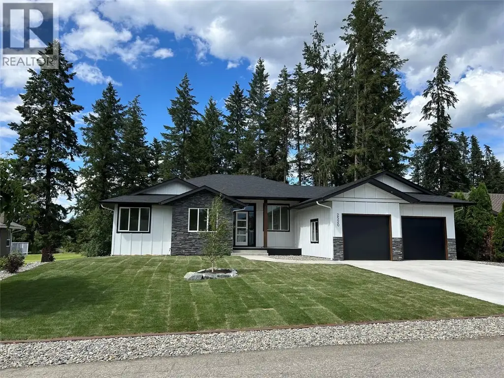 2520 Golf View Crescent, Blind Bay