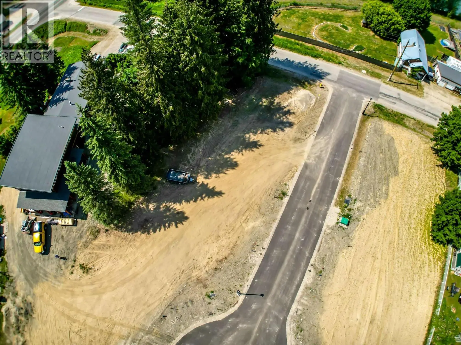 2-1445 Illecillewaet Road Lot# Sl 1. Revelstoke, British Columbia