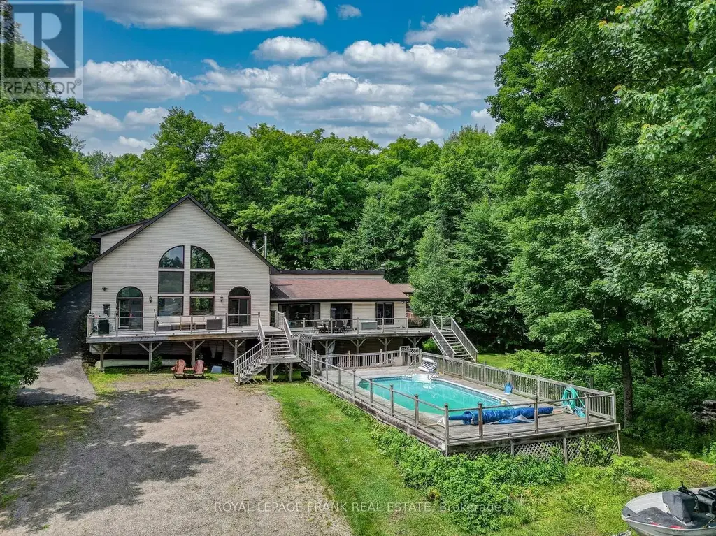 1013 Merrick Drive, Bracebridge (Oakley)