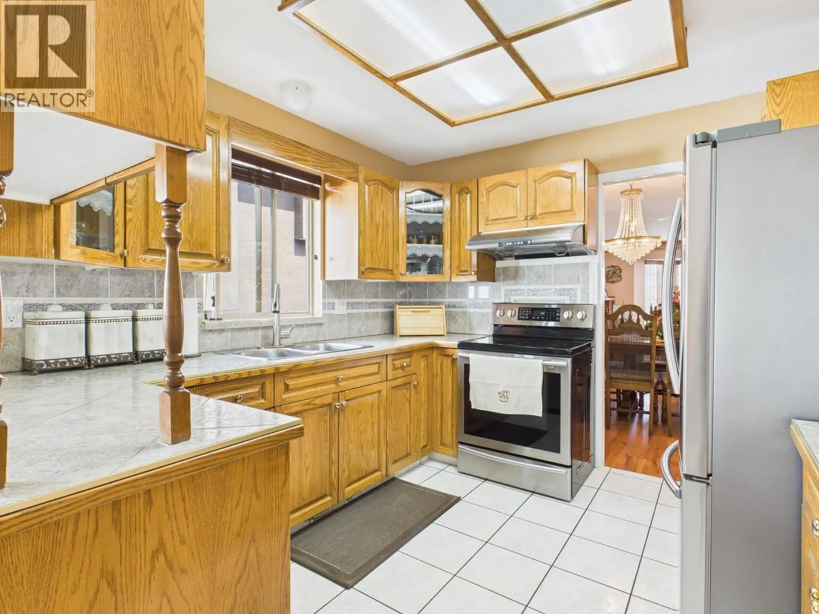 12102 Golf Course Drive. Osoyoos, British Columbia