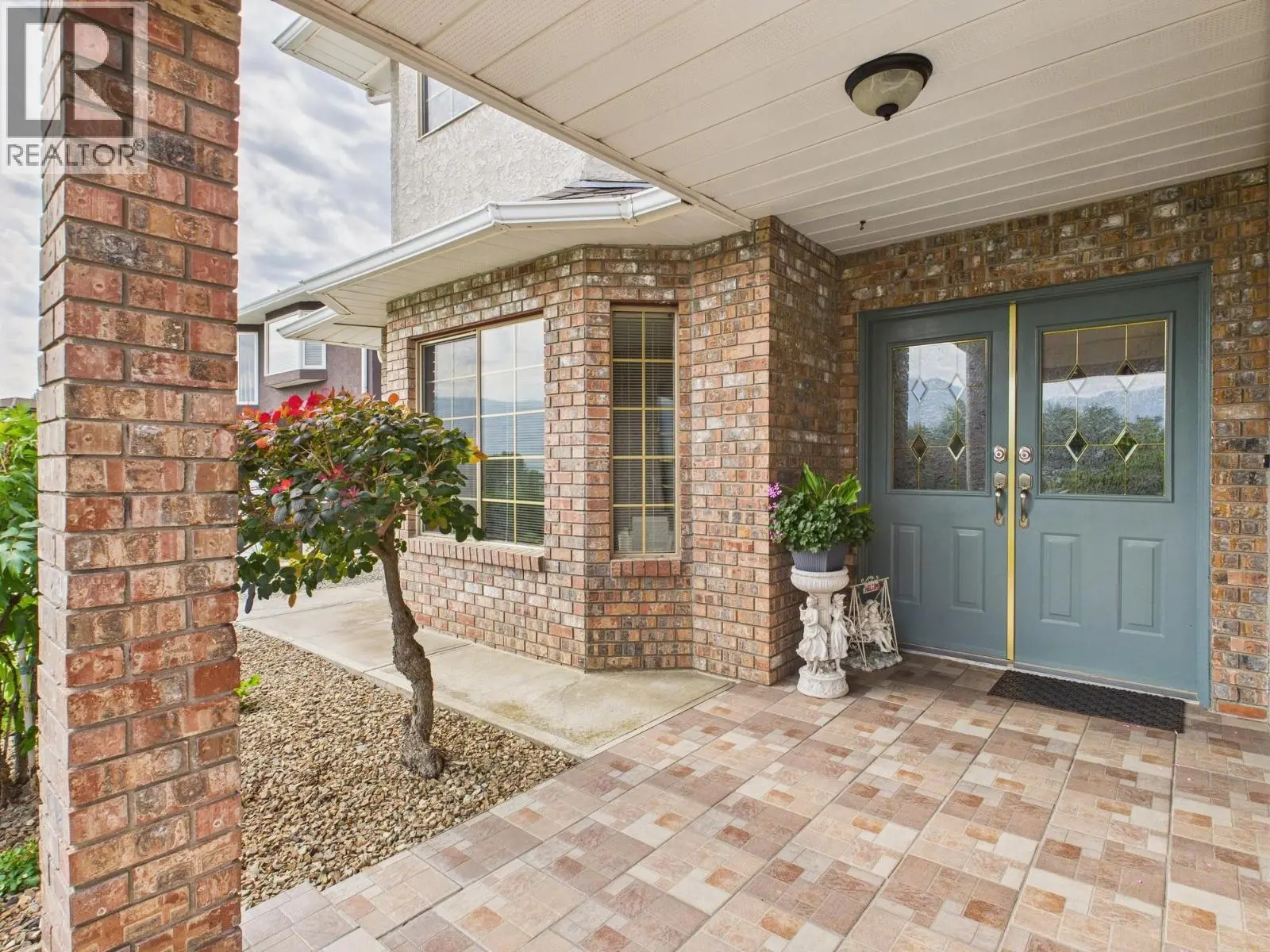 12102 Golf Course Drive. Osoyoos, British Columbia