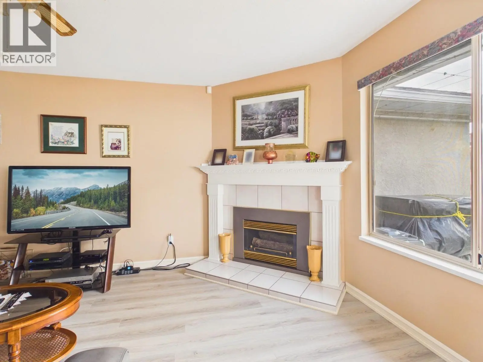 12102 Golf Course Drive. Osoyoos, British Columbia