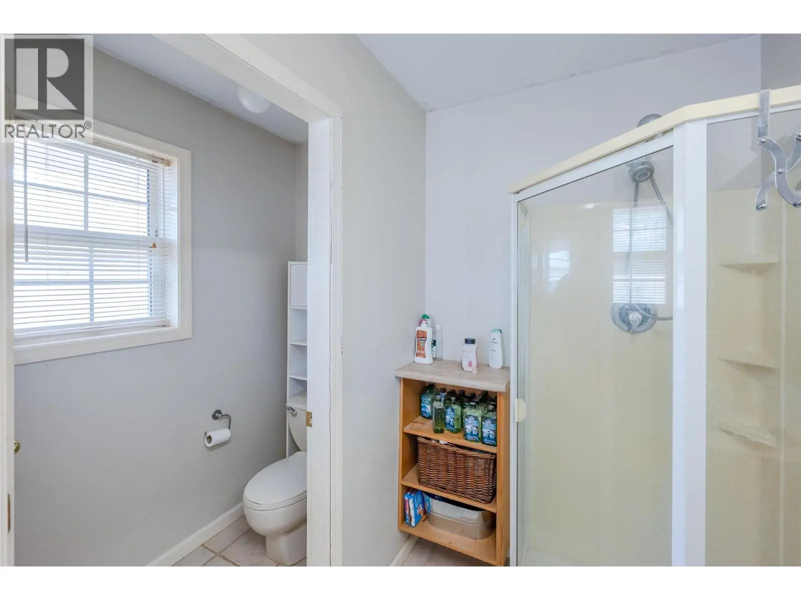 351 Jones Way Road. Oliver, British Columbia