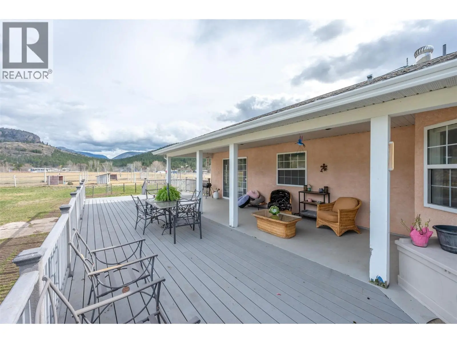 351 Jones Way Road. Oliver, British Columbia