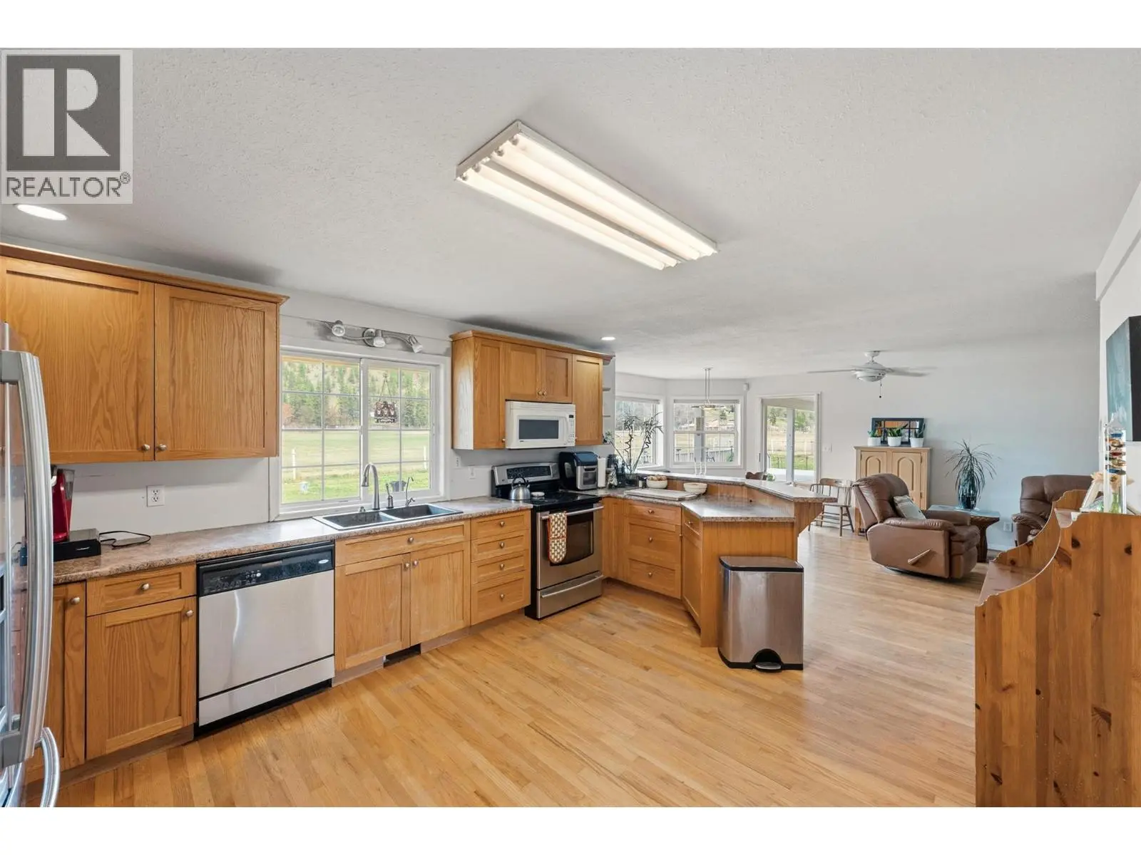 351 Jones Way Road. Oliver, British Columbia