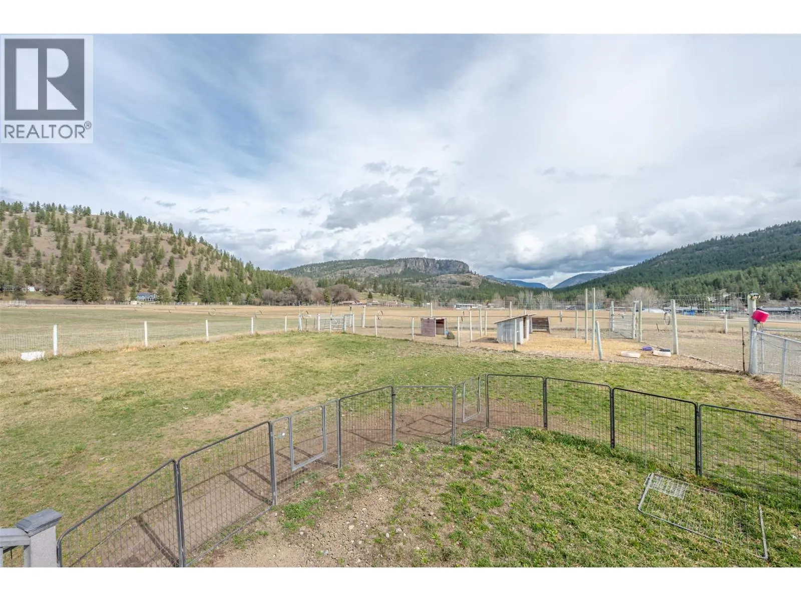 351 Jones Way Road. Oliver, British Columbia